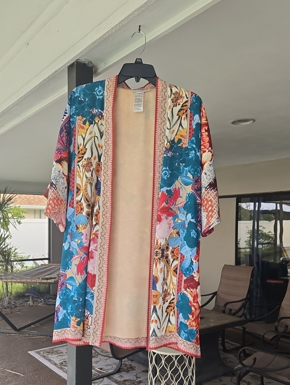Chico's Coral and Cream Topper